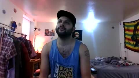 lightskinned666 online show from 12-21-25, 04:58