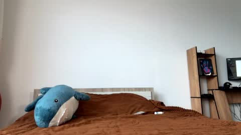Snapshot of lii_gong_ chatting on 06-06-26, 12:10 lii_gong_ online show from 06-06-26, 12:10
