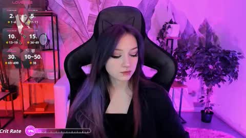 Snapshot of lii_luu chatting on 10-04-25, 01:20 LiLu online show from 10-04-25, 01:20