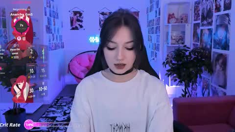 Snapshot of lii_luu chatting on 10-19-25, 04:07 LiLu online show from 10-19-25, 04:07