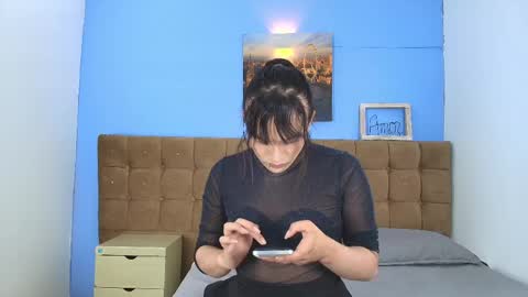 Liiaa Sweett  online show from 05-22-26, 01:17