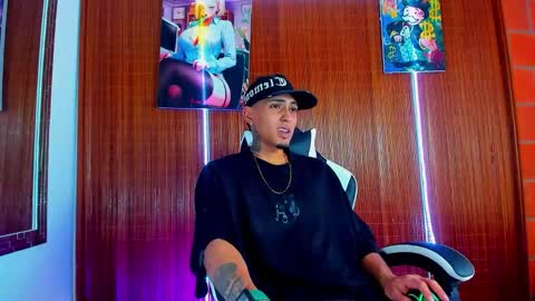 Snapshot of liiaam_lee_ chatting on 02-03-26, 06:57 Daniel online show from 02-03-26, 06:57