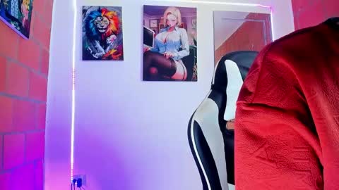 Snapshot of liiaam_lee_ chatting on 03-08-26, 03:38 Daniel online show from 03-08-26, 03:38