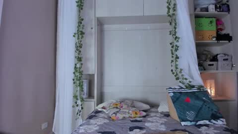         online show from 11-20-25, 11:43