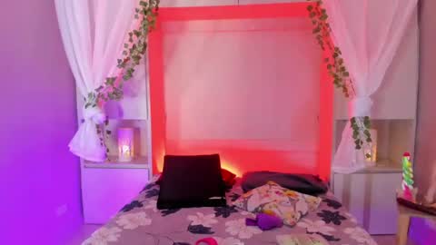 Snapshot of liiavega chatting on 05-16-26, 11:42 online show from 05-16-26, 11:42