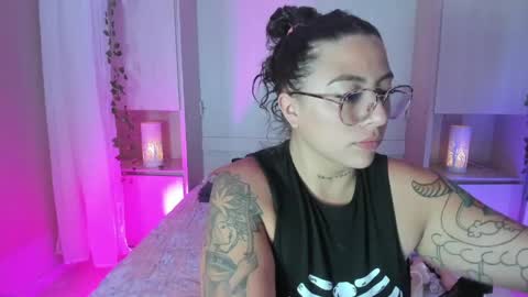 Snapshot of liiavega chatting on 05-29-26, 11:41 online show from 05-29-26, 11:41