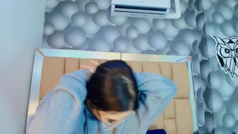 Miia online show from 02-02-26, 07:01