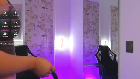 L I I L I I E online show from 05-25-26, 06:58