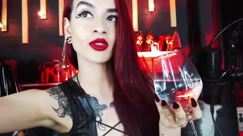 Liilith online show from 12-22-24, 06:49