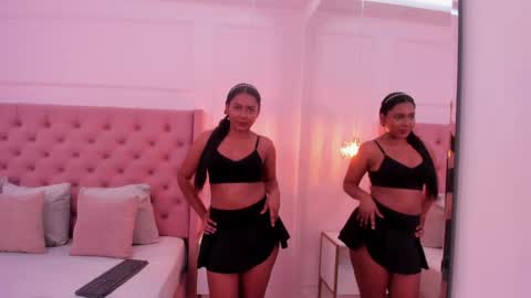 Liily Evans online show from 05-30-26, 07:33