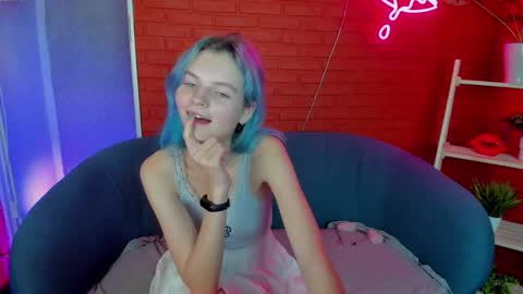 lika_sky online show from 10-12-25, 04:22