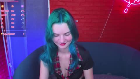 lika_sky online show from 11-18-25, 04:11