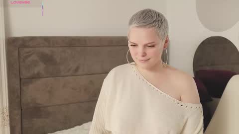 likaaberry online show from 09-24-25, 04:21