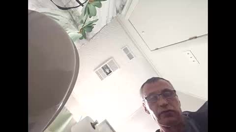 Snapshot of like2watchuwatchme chatting on 03-04-26, 10:32 Like2watchuwatchme online show from 03-04-26, 10:32