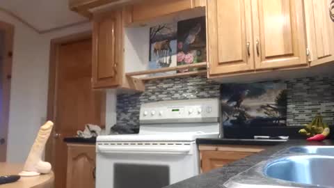 Snapshot of likedoingit69 chatting on 10-30-25, 04:30 St pierre online show from 10-30-25, 04:30