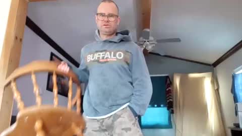 St pierre online show from 04-02-26, 02:37