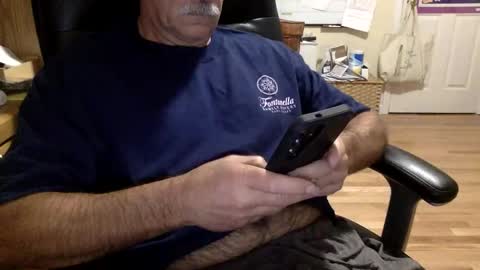 likefhot online show from 12-19-25, 02:46