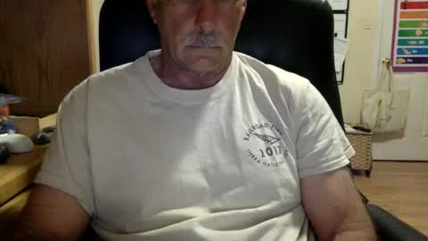 Snapshot of likefhot chatting on 07-19-26, 01:15 likefhot online show from 07-19-26, 01:15