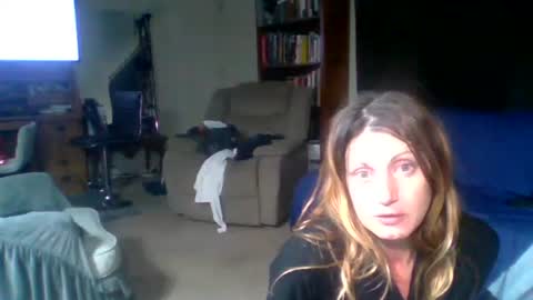 Snapshot of likerightnow chatting on 01-07-26, 11:12 likerightnow online show from 01-07-26, 11:12