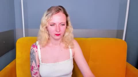 likilip online show from 10-24-25, 01:24