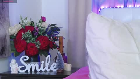 Snapshot of lil_bella_g chatting on 01-27-25, 10:16 Lil Bella G online show from 01-27-25, 10:16