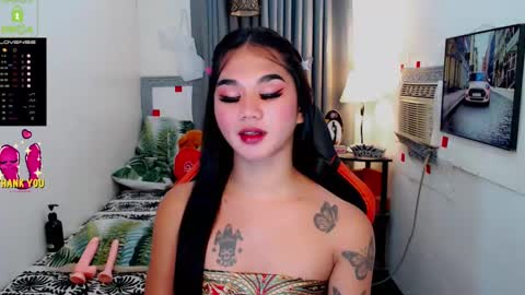 LILY online show from 03-07-25, 03:28