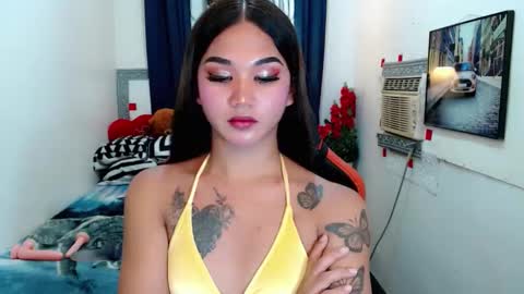 LILY online show from 09-12-25, 05:35