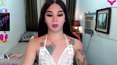 LILY online show from 11-07-25, 01:49