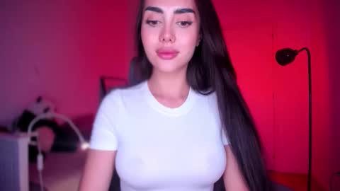 Snapshot of lil_gabbyg chatting on 11-26-25, 07:48 Gabriela online show from 11-26-25, 07:48