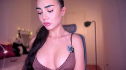 Snapshot of lil_gabbyg chatting on 11-28-25, 07:16 Gabriela online show from 11-28-25, 07:16