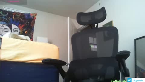 lil gemmie online show from 10-02-25, 03:08