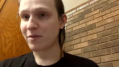 Snapshot of lil_gem chatting on 05-26-26, 08:16 lil gemmie online show from 05-26-26, 08:16