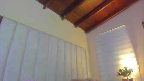 Hanna online show from 11-21-25, 11:09