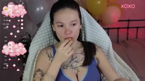 Snapshot of lil_luna_x chatting on 02-02-26, 09:24 little moon online show from 02-02-26, 09:24