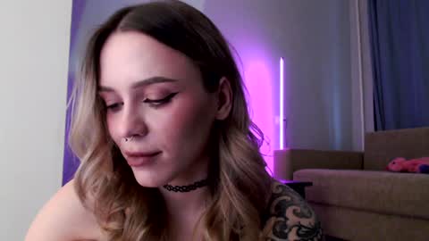 Snapshot of lil_reya chatting on 01-25-25, 10:08 INST Lil happines s online show from 01-25-25, 10:08