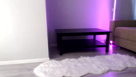 Snapshot of lil_reya chatting on 02-08-25, 09:46 INST Lil happines s online show from 02-08-25, 09:46