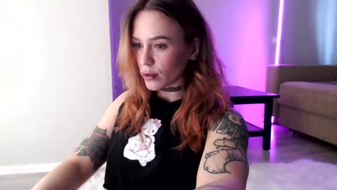 Snapshot of lil_reya chatting on 02-13-25, 10:12 INST Lil happines s online show from 02-13-25, 10:12