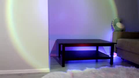 Snapshot of lil_reya chatting on 03-04-25, 10:13 INST Lil happines s online show from 03-04-25, 10:13