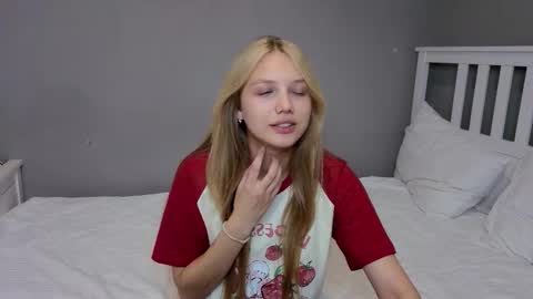 Emma online show from 11-04-25, 07:07