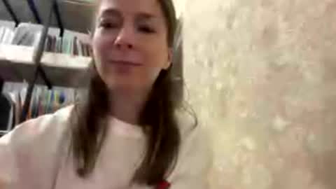 Snapshot of lil_uff chatting on 07-28-26, 07:26 aka princessmaya online show from 07-28-26, 07:26