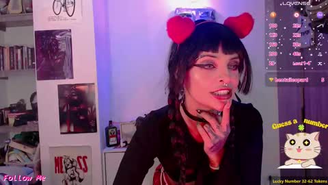 Lila online show from 09-12-25, 08:53