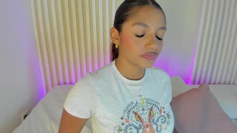 L I L A   online show from 01-26-25, 08:02