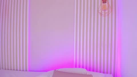 L I L A   online show from 02-21-25, 02:28