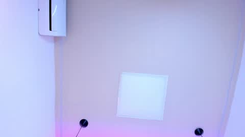 L I L A   online show from 03-01-25, 12:17