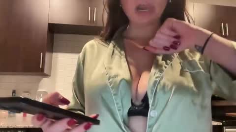 Snapshot of lila_davidson chatting on 01-25-25, 02:15 lila_davidson online show from 01-25-25, 02:15