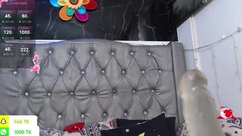   online show from 04-01-26, 12:28