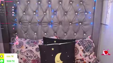 Snapshot of lila_gummy_ chatting on 07-29-26, 03:43 online show from 07-29-26, 03:43