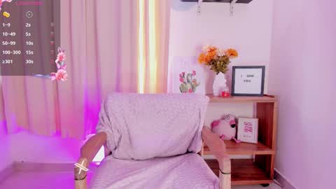 Lila  online show from 10-15-25, 05:35