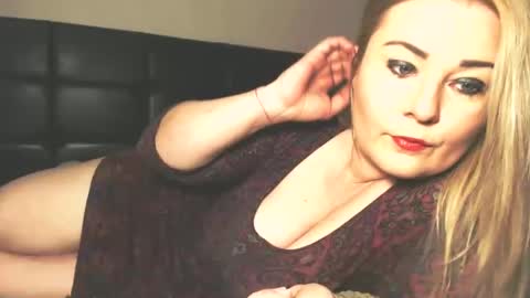 Snapshot of lilada27 chatting on 02-11-25, 06:01 lila online show from 02-11-25, 06:01