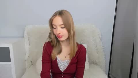 LiliaDesire online show from 11-26-25, 05:58